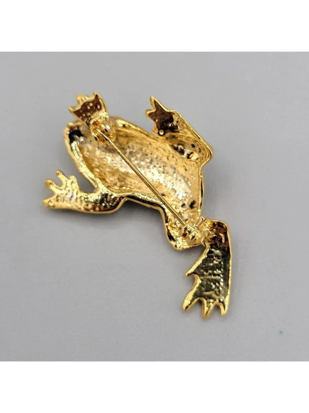Vintage Frog Brooch Green Enamel Body Clear Rhinestone Accents Textured Feet